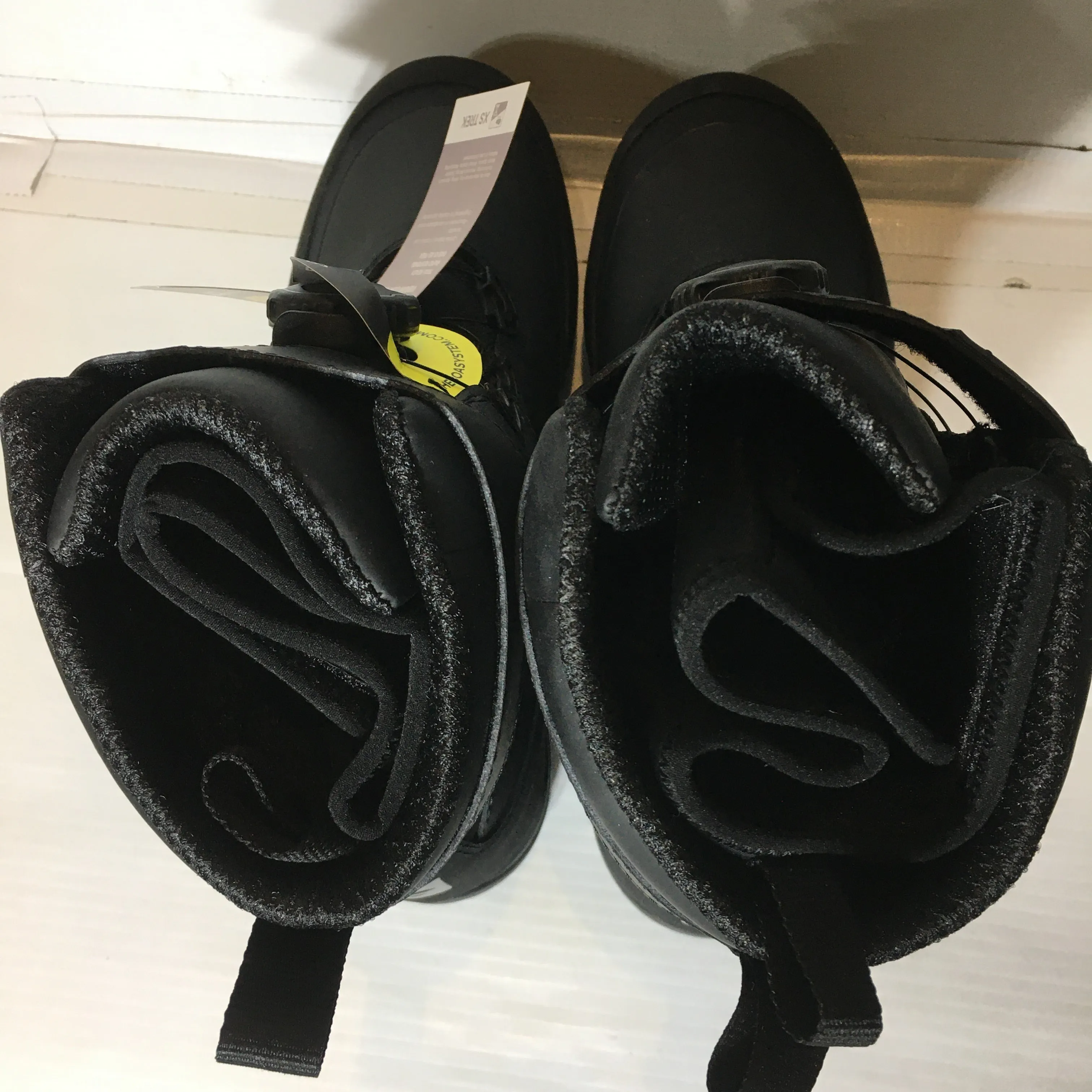 Bontrager Women's Winter Boots - Size US8 - Pre-Owned - E9RSQR