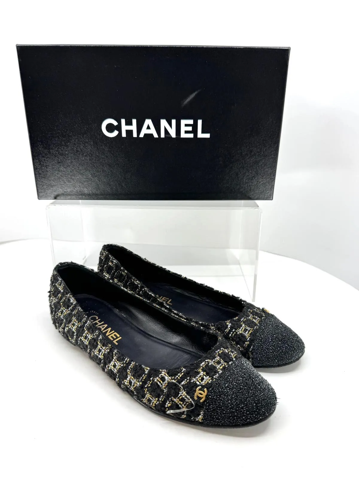 CHANEL METALLIC TWEED CAP TOE BALLERINA FLATS