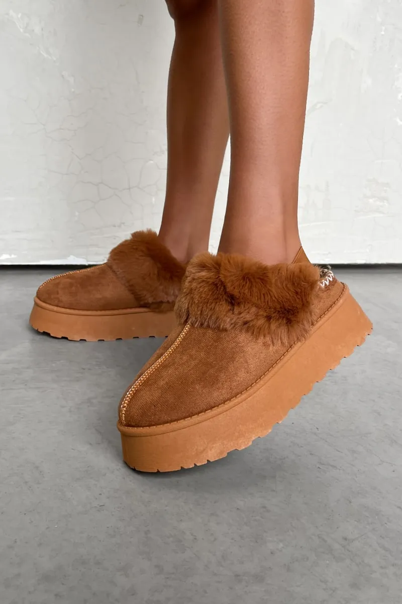 DREAMER Mini Platform Ankle Slippers - Chestnut