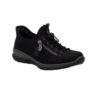 L32F1 Slip-On Sneaker