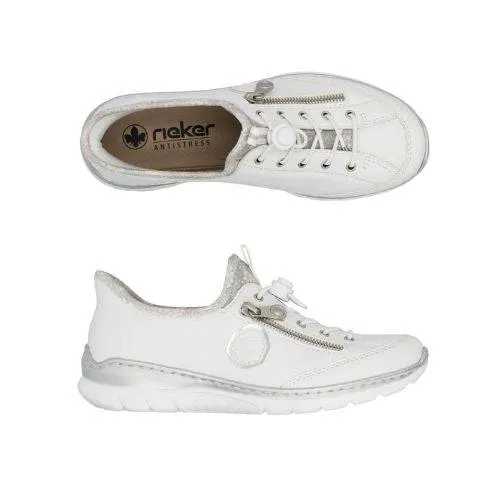 L32F1 Slip-On Sneaker