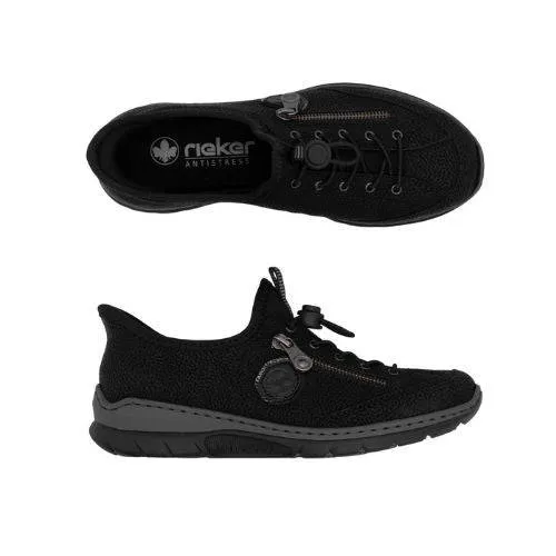 L32F1 Slip-On Sneaker