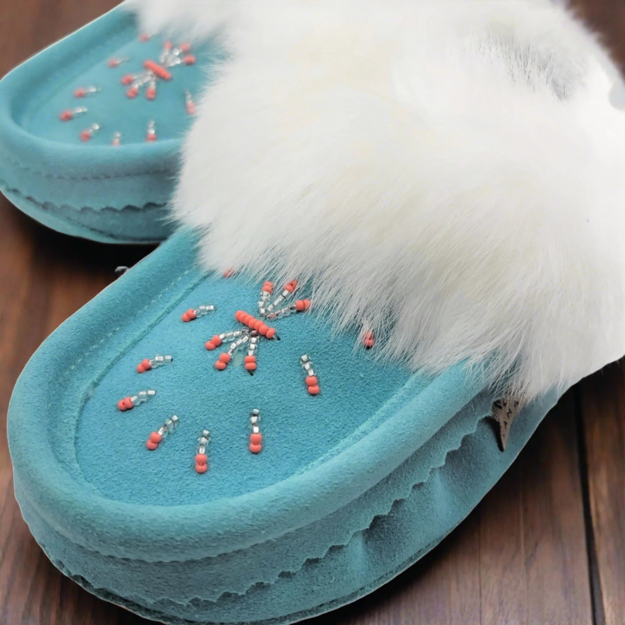 Ladies Moccasins - Size 11 Laurentian Chief Moccasins Turquoise