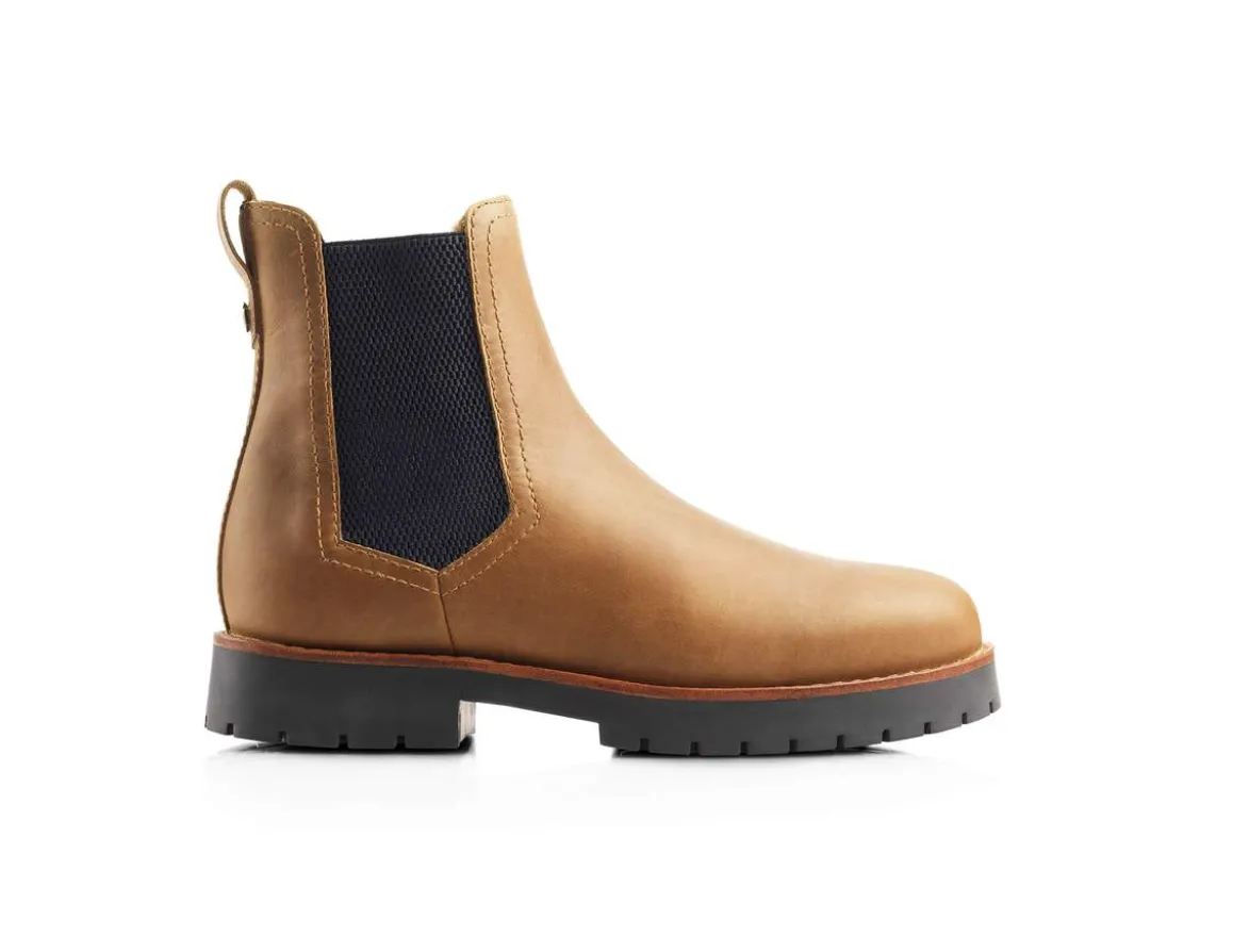 THE FAIRFAX & FAVOR SHEEPSKIN BOUDICA