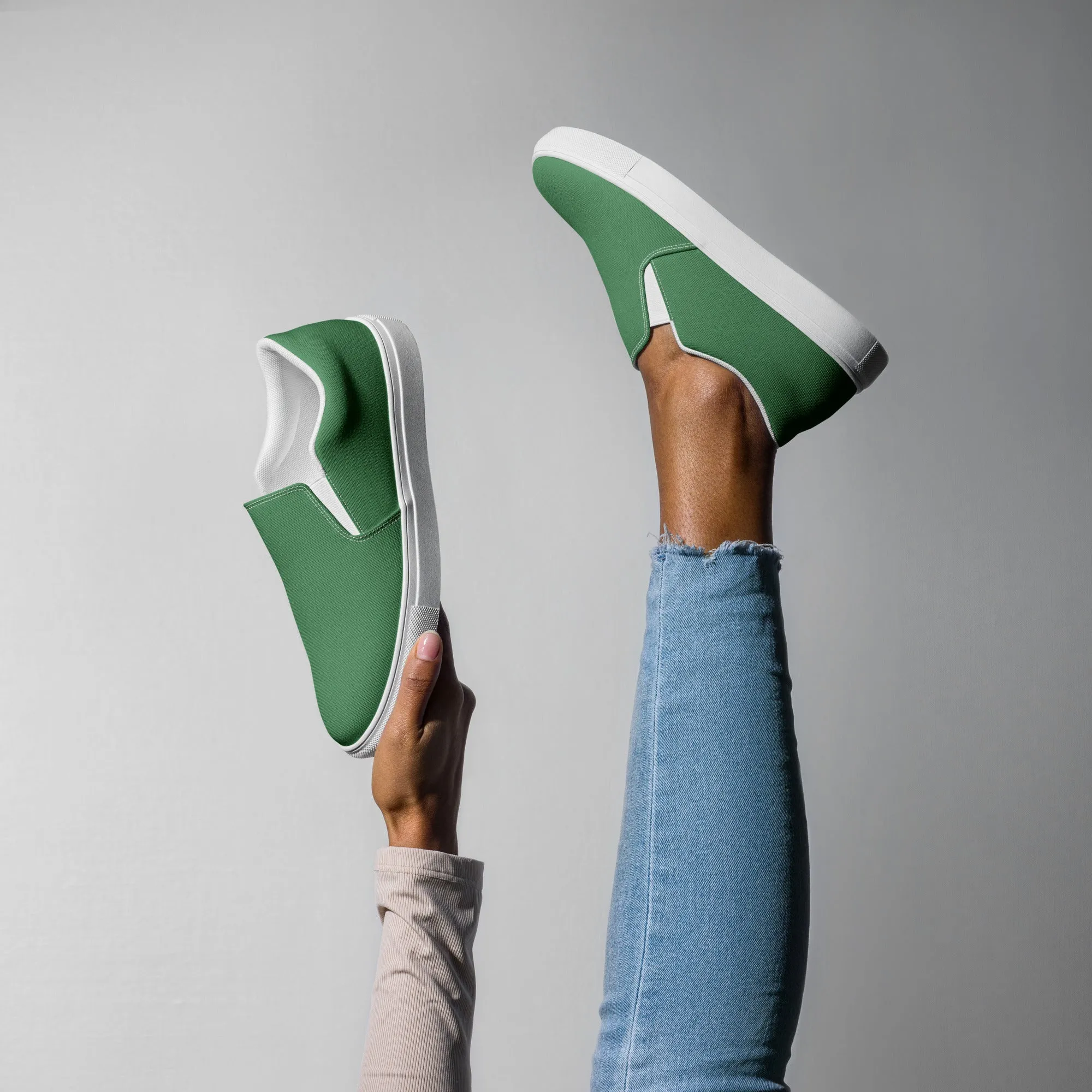 Whirlpool Green Women’s slip-on canvas shoes